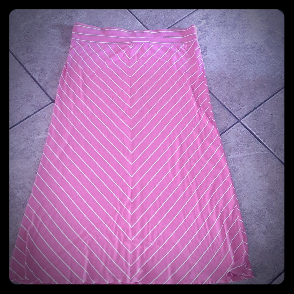 🌺🌺🌺 3/$20 🌺🌺🌺 Ava & Viv Skirt